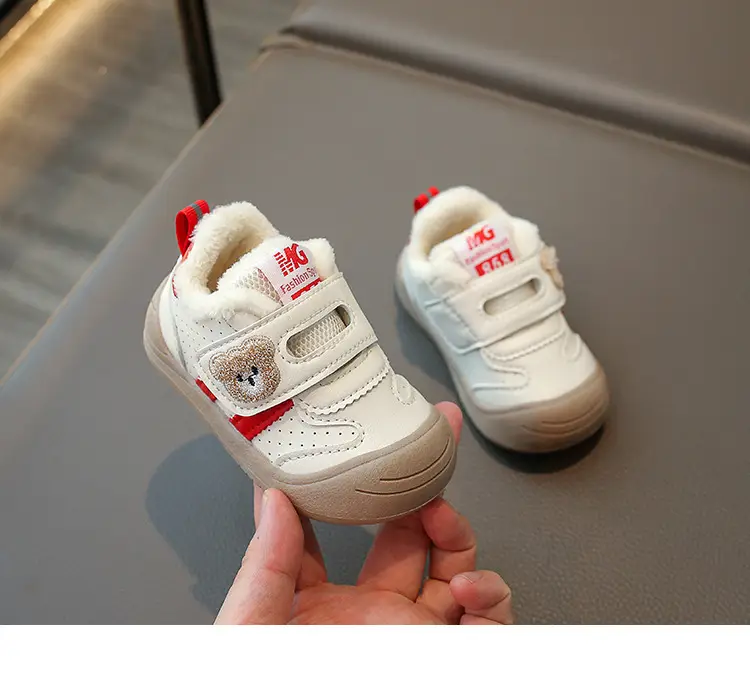 Baby Cartoon Bear Fleece-Lined Toddler Shoes 0-2-3 Years Old Winter Baby Boy Shoes Breathable Girls Fleece-Lined Toddler Shoes — feature 16