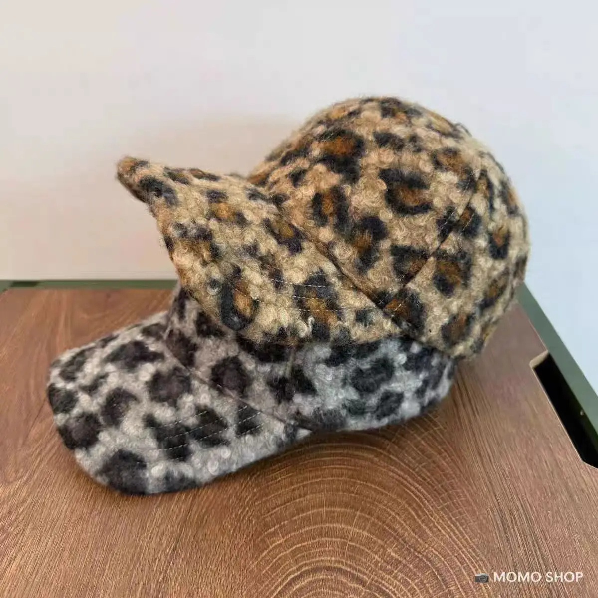 Leopard Print Wool Cap for Women Winter Warm — feature 3