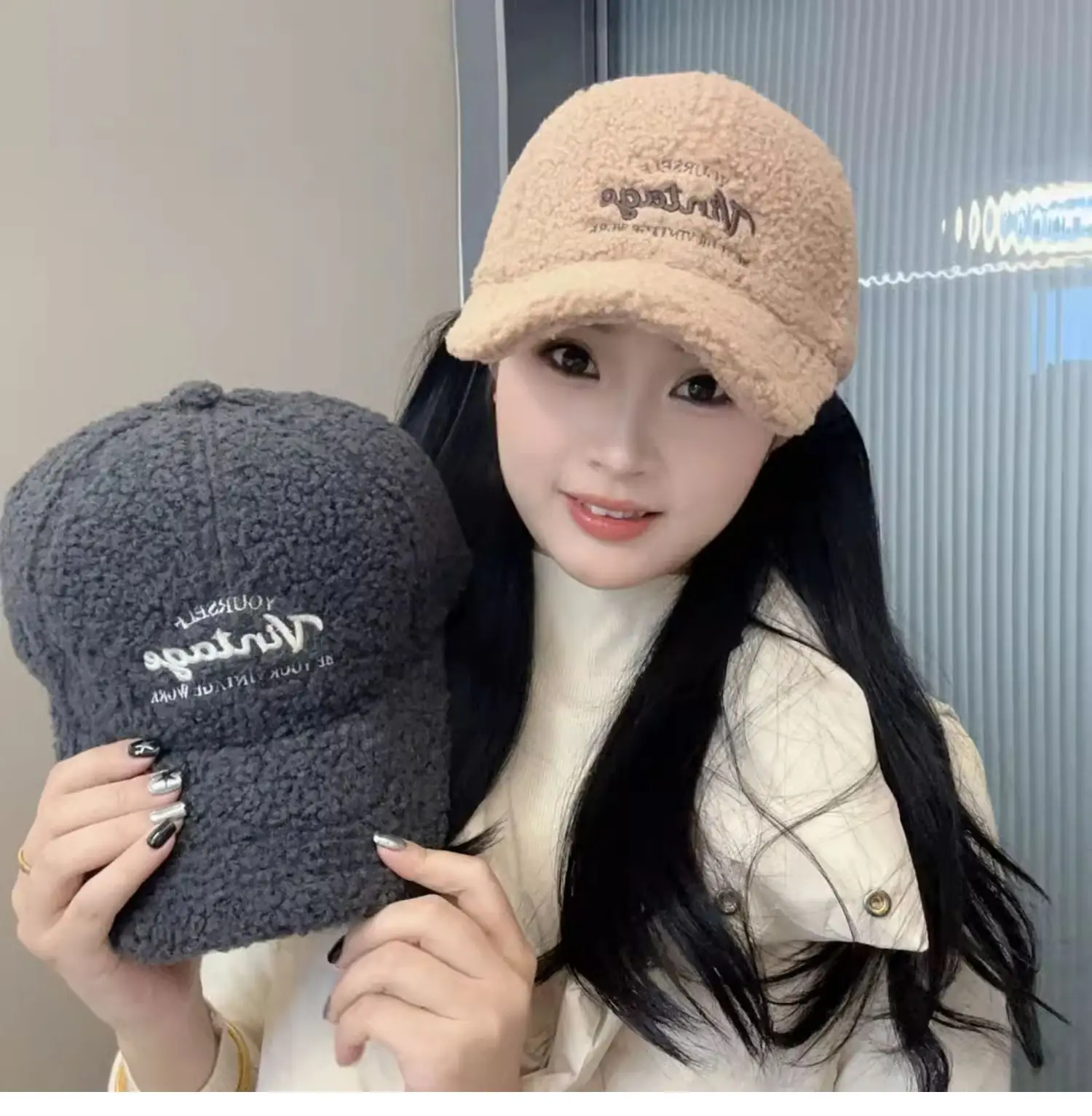 Women Winter Fleece Duckbill Cap Warm Casual — feature 1