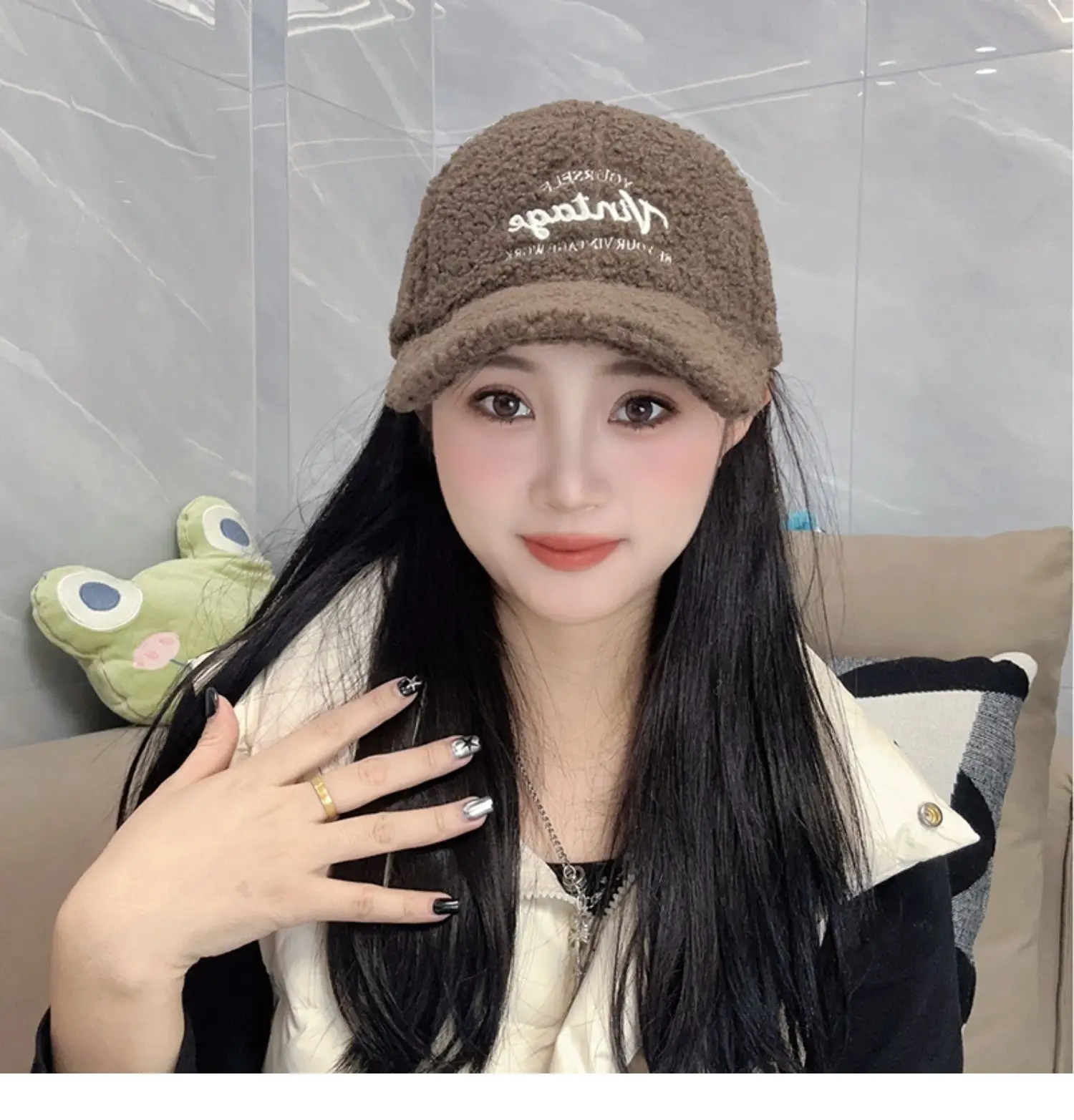 Women Winter Fleece Duckbill Cap Warm Casual — feature 10