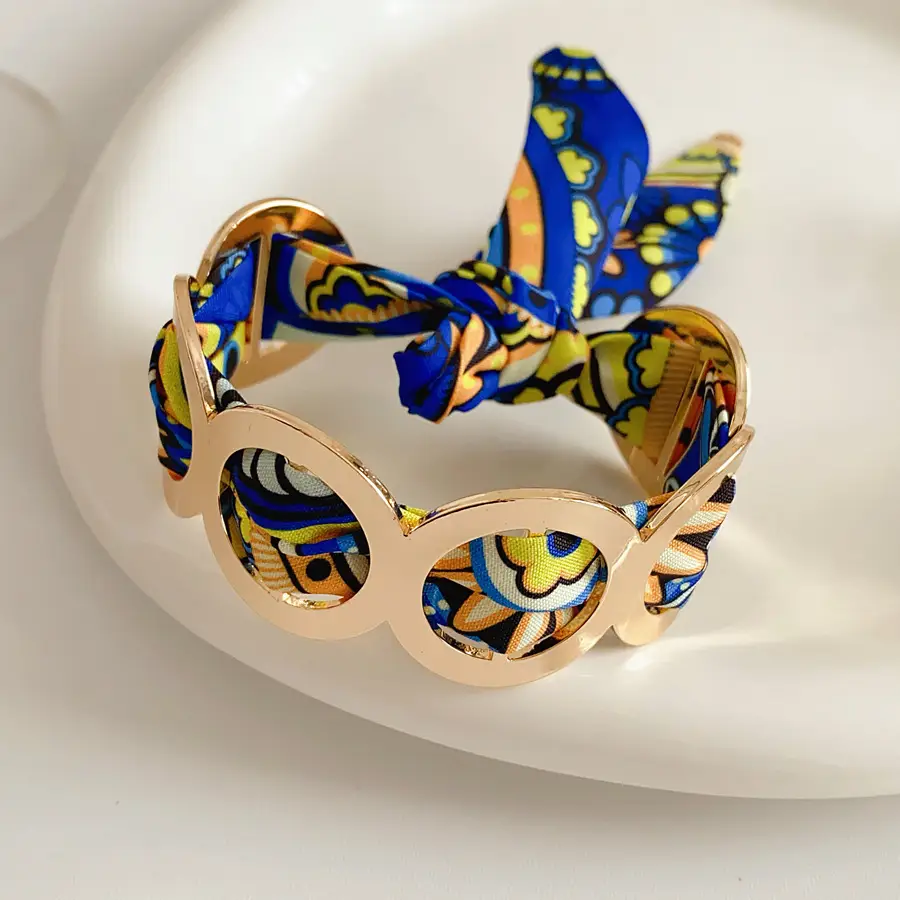 French Autumn and Winter Flocked Leopard Print Wide Open Bracelet Light Luxury High-End Bracelet Retro Ethnic Style Versatile Bracelet