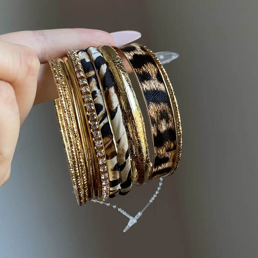 French Autumn and Winter Flocked Leopard Print Wide Open Bracelet Light Luxury High-End Bracelet Retro Ethnic Style Versatile Bracelet — feature 8