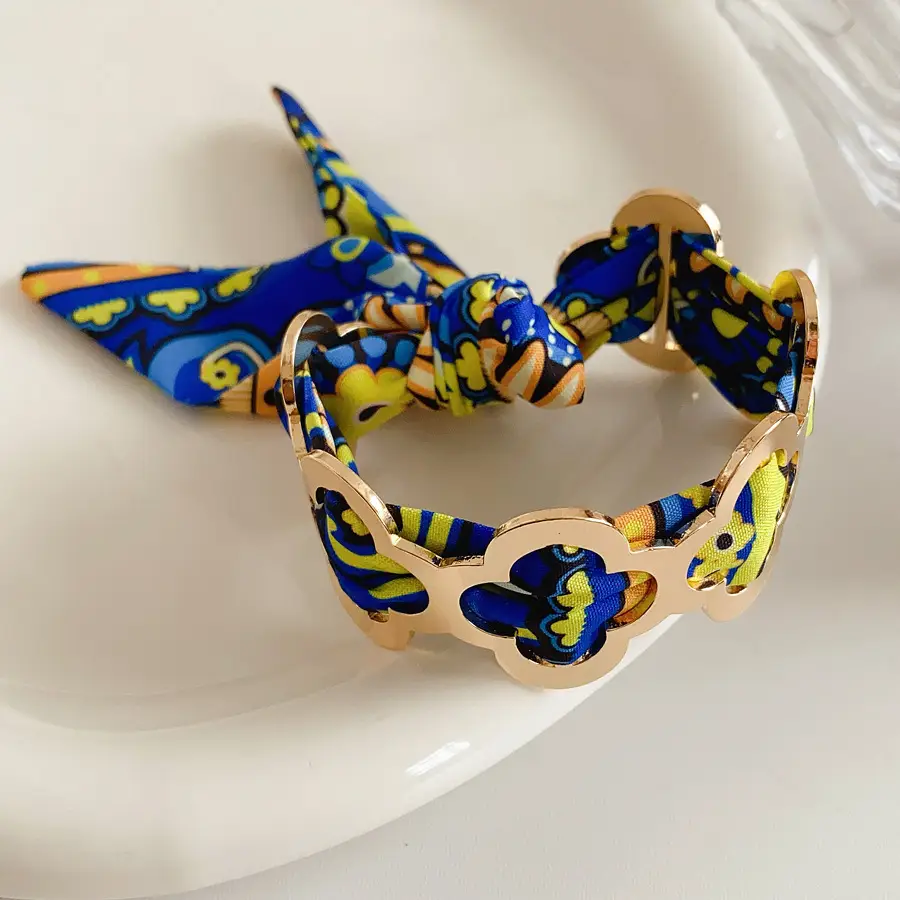 French Autumn and Winter Flocked Leopard Print Wide Open Bracelet Light Luxury High-End Bracelet Retro Ethnic Style Versatile Bracelet — feature 9