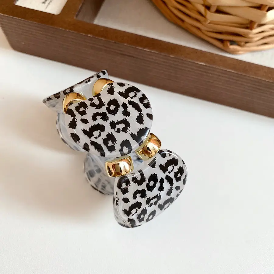 French Autumn and Winter Flocked Leopard Print Wide Open Bracelet Light Luxury High-End Bracelet Retro Ethnic Style Versatile Bracelet