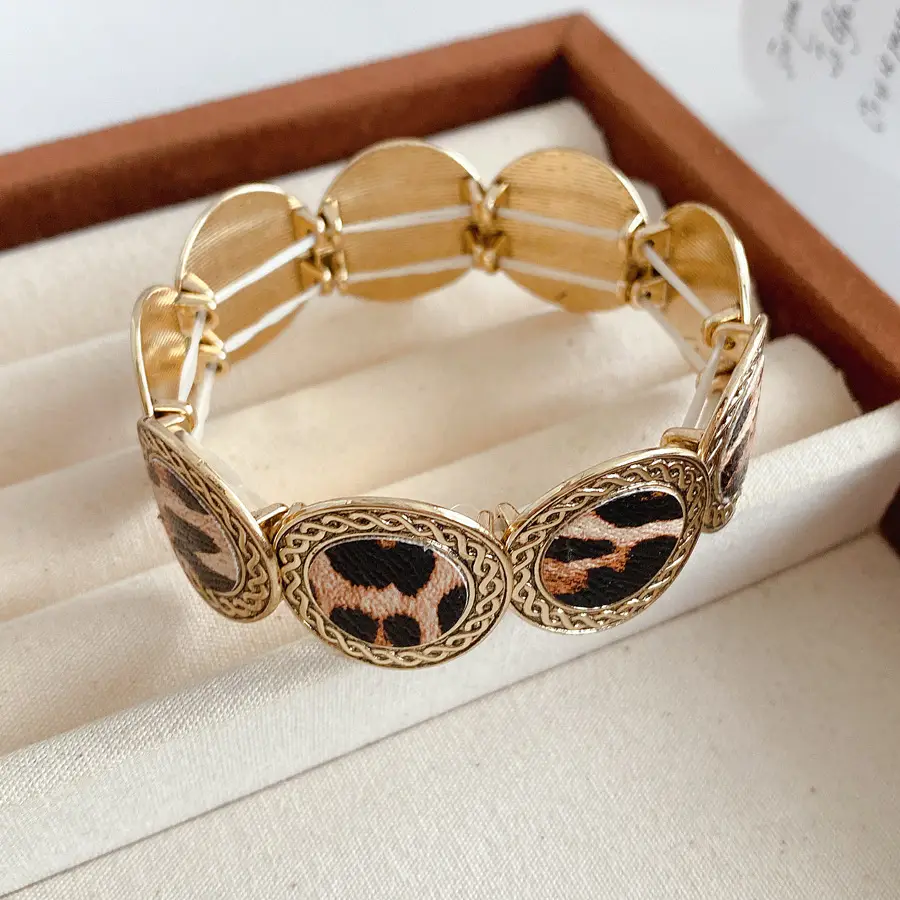 French Autumn and Winter Flocked Leopard Print Wide Open Bracelet Light Luxury High-End Bracelet Retro Ethnic Style Versatile Bracelet
