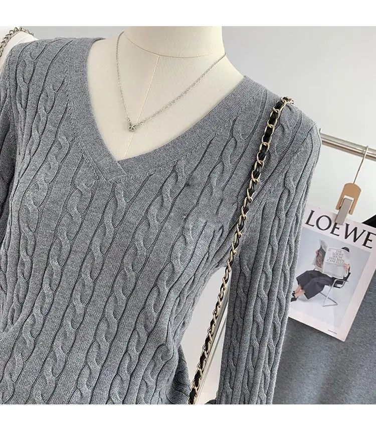 Gray V Neck Knitwear Women's Autumn and Winter New Preppy Style Long-Sleeved Twist High-End Niche Simple Knitwear Top — feature 14