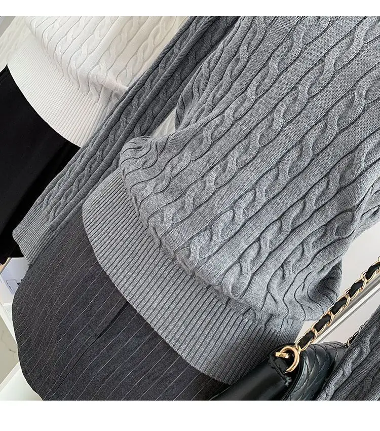 Gray V Neck Knitwear Women's Autumn and Winter New Preppy Style Long-Sleeved Twist High-End Niche Simple Knitwear Top — feature 15
