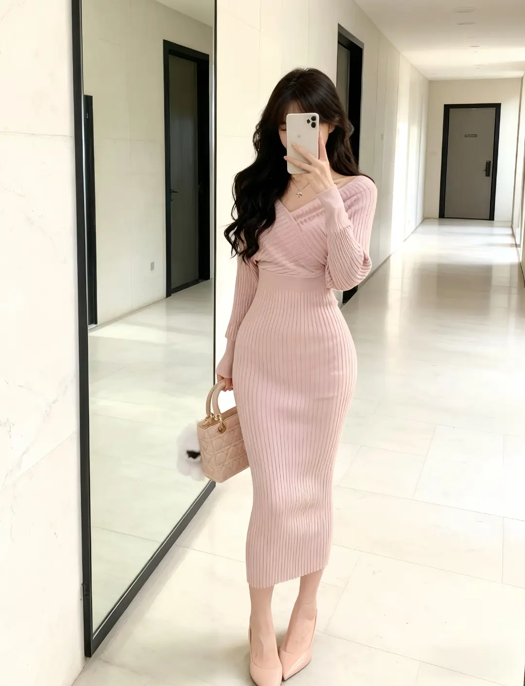 French-Style Pink V-Neck Bodycon Knit Long Dress, Autumn and Winter Coat Base Dress, Elegant and Graceful — feature 4