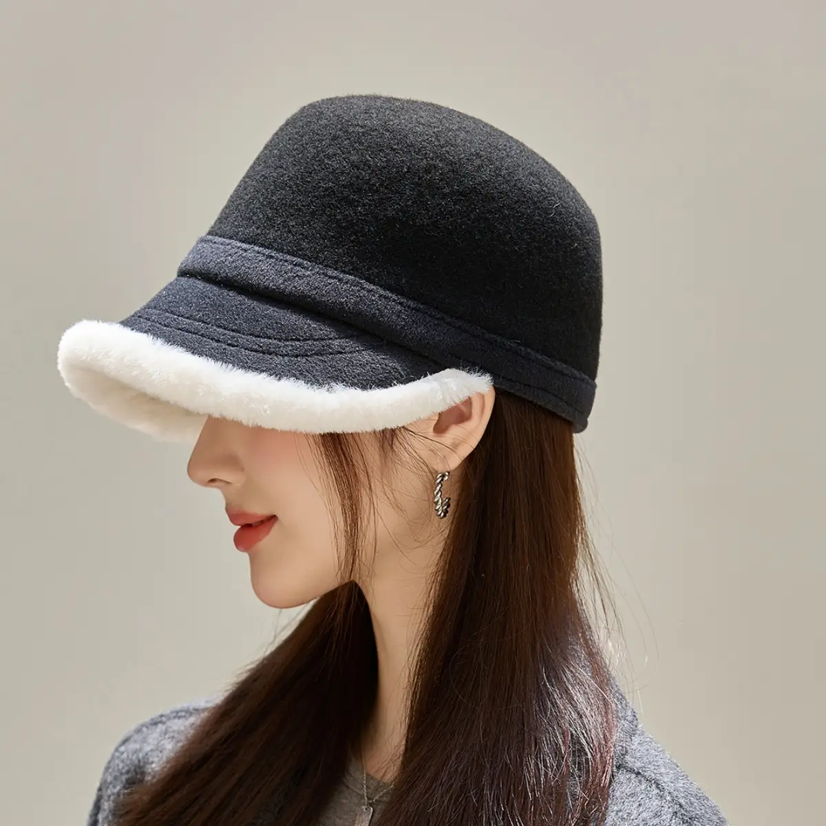 Women Wool Duckbill Hat Autumn Winter Velvet Fisherman Hat - Image 8