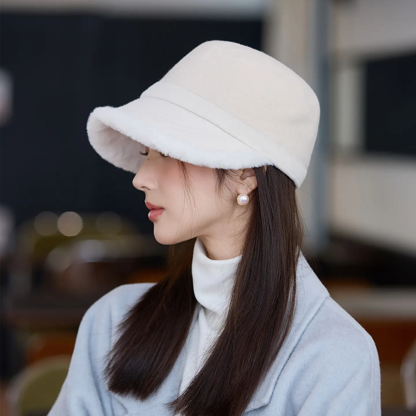 Women Wool Duckbill Hat Autumn Winter Velvet Fisherman Hat — feature 10