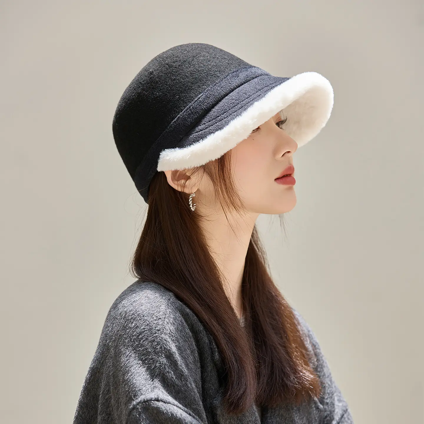 Women Wool Duckbill Hat Autumn Winter Velvet Fisherman Hat — feature 5