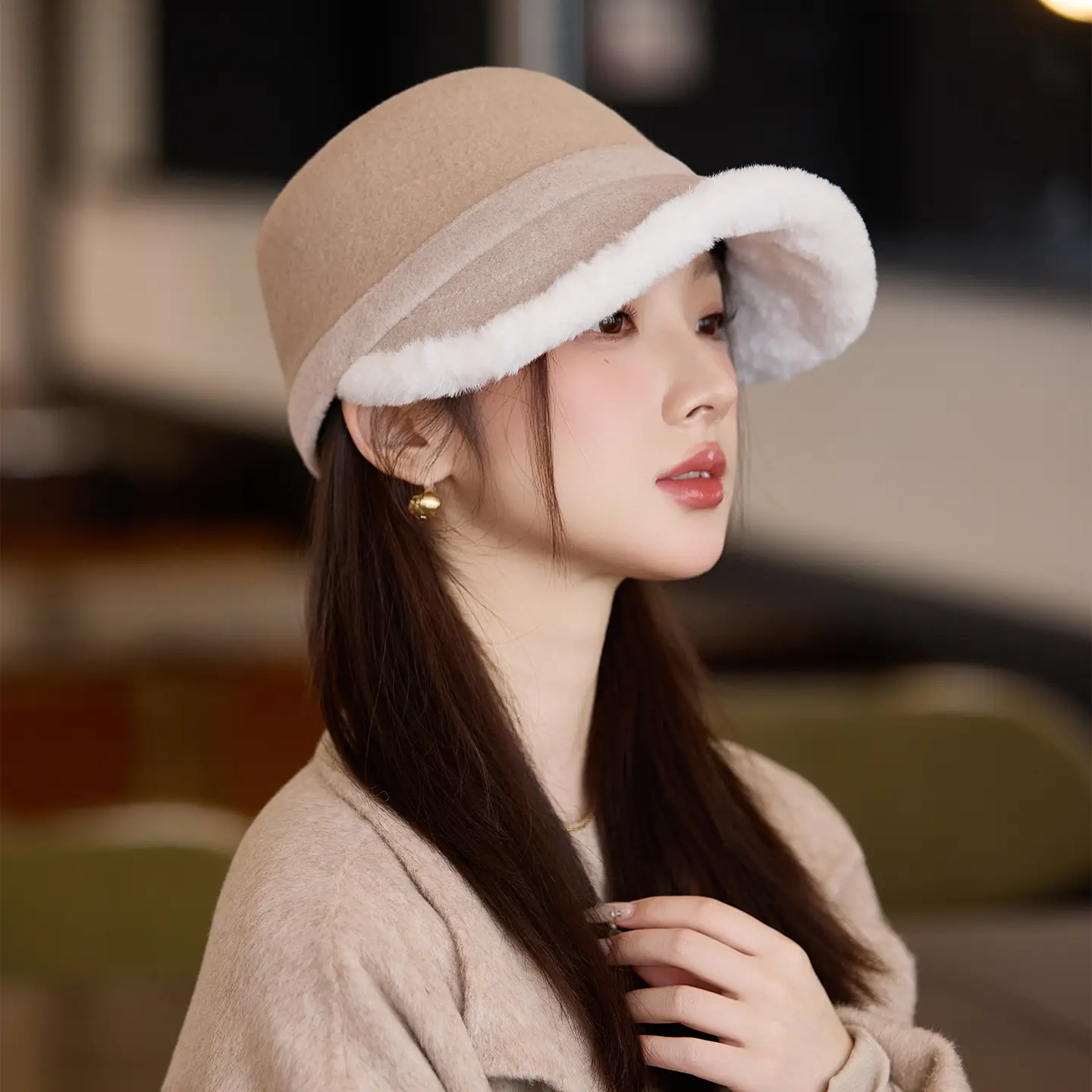 Women Wool Duckbill Hat Autumn Winter Velvet Fisherman Hat — feature 6