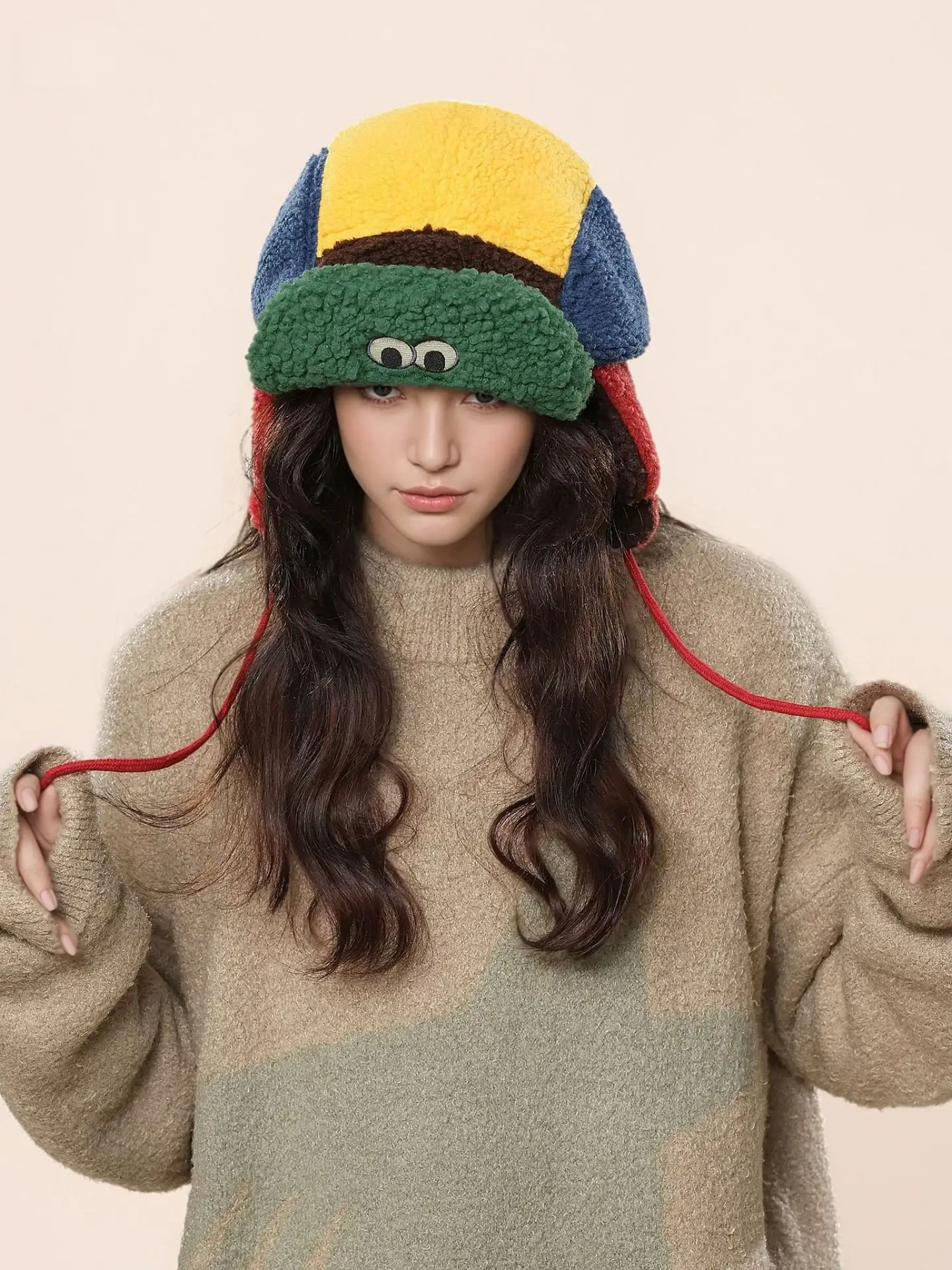Japanese Retro Duckbill Hat for Women Winter Warm Ear Protection — feature 4