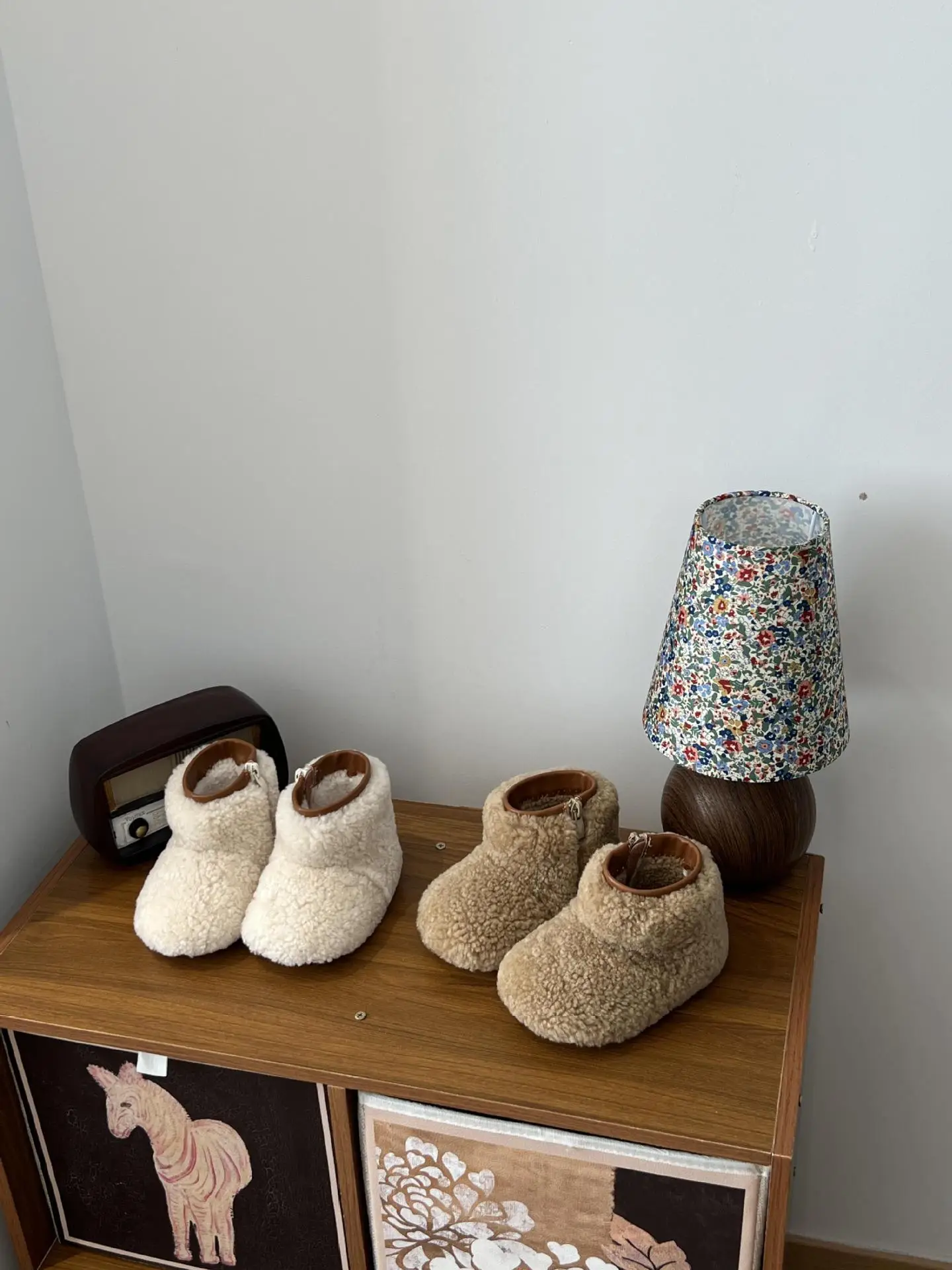 New Furry Snow Boots for Girls Soft Soles Thickened — feature 1