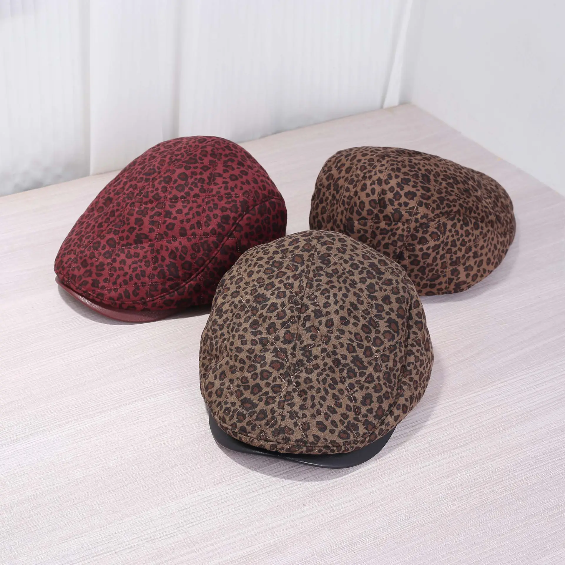 Leopard Print Forward Cap for Women Spring Autumn — feature 2