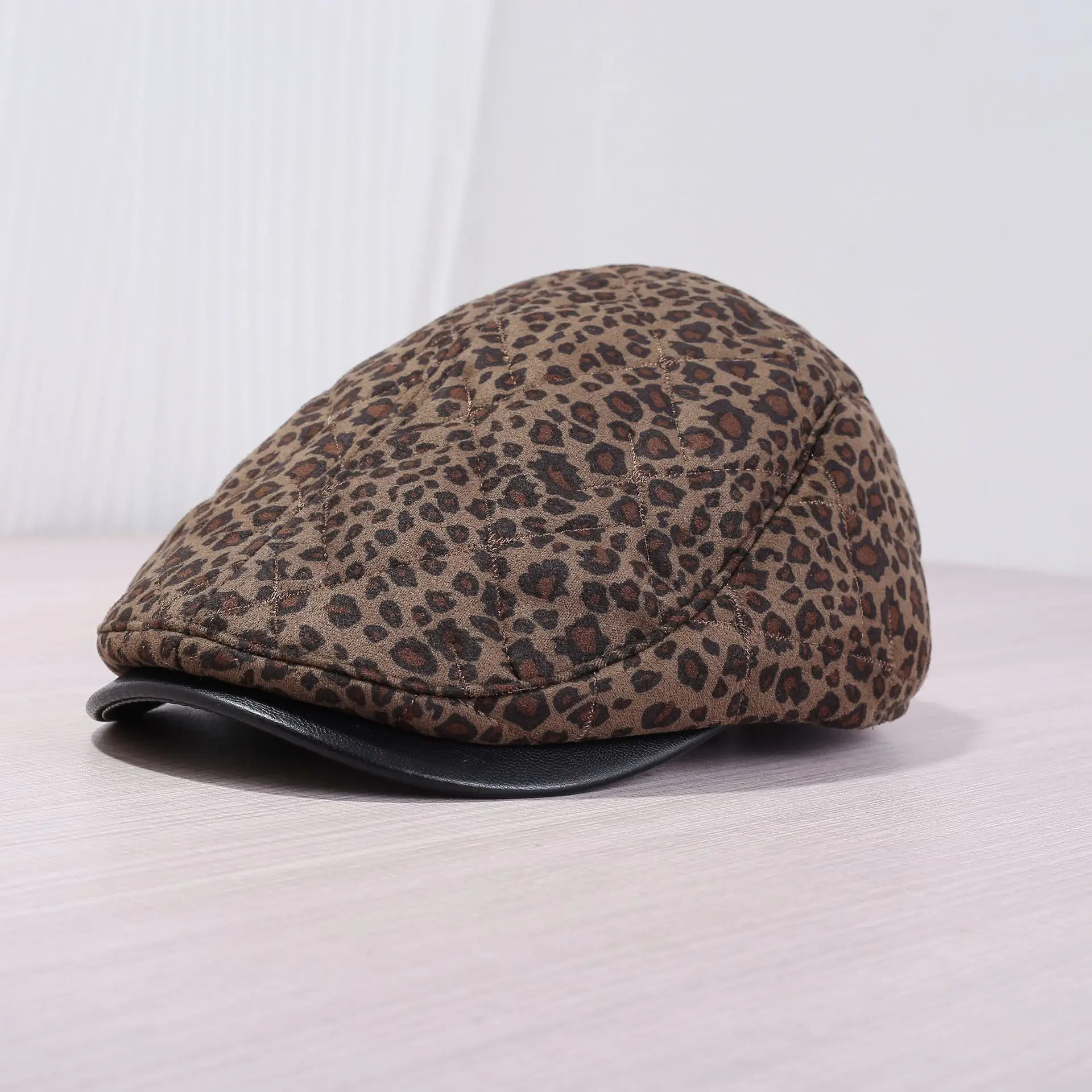 Leopard Print Forward Cap for Women Spring Autumn — feature 10