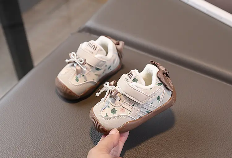 Winter Fleece Toddler Shoes for Girls 1-3Yr Closed Toe Non-Slip — feature 6