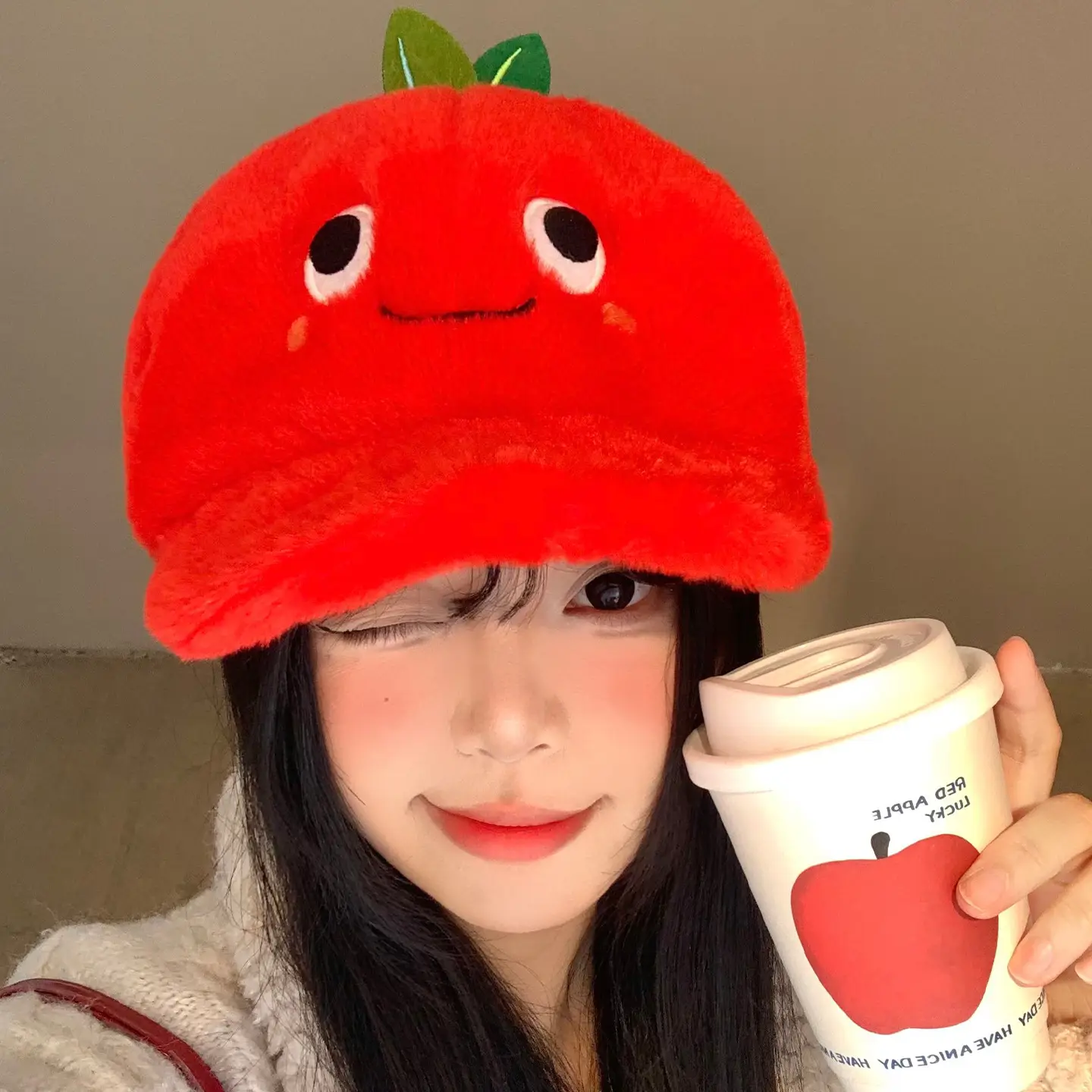 Apple Themed Warm Plush Hat for Women Autumn Winter 2025