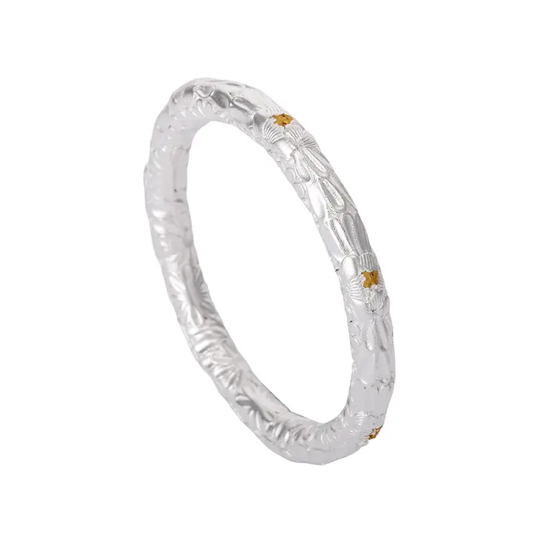 Silver-Plated White Copper Bracelet with Hammered Texture, Gold Peony, Versatile Closed Bracelet, Embossed Youthful Bracelet, Thick Style, Chinese Style Craftsmanship — feature 5