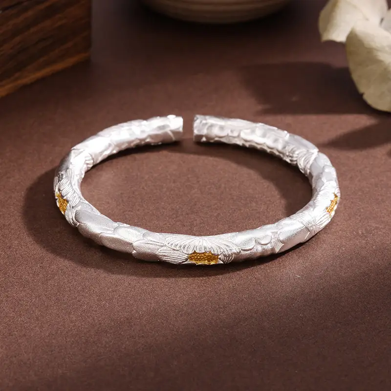 Silver-Plated White Copper Bracelet with Hammered Texture, Gold Peony, Versatile Open Bracelet, Embossed Youthful Bracelet, Thick Style, Chinese Style Heavy Craftsmanship — feature 1