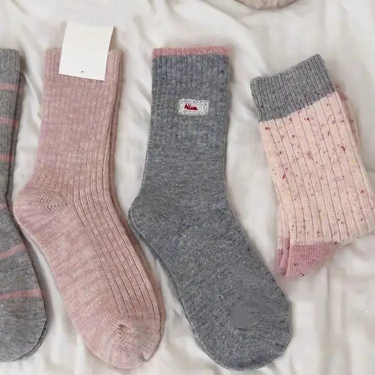 Soft Wool Socks for Women, Autumn and Winter Mid-Calf Cashmere Thick Warm Long Socks, Japanese Sweet Slouch Socks for Winter