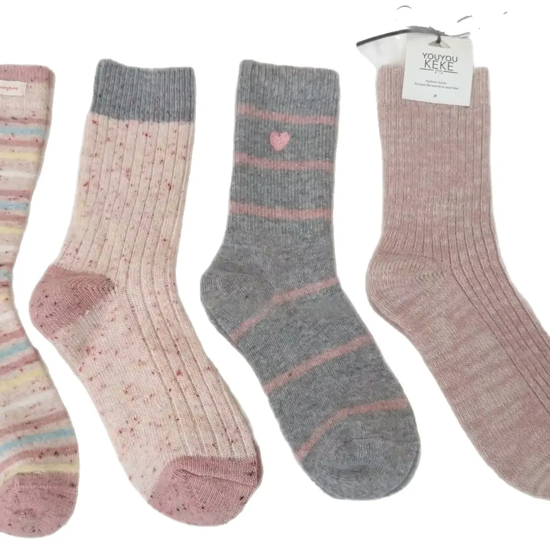 Soft Wool Socks for Women, Autumn and Winter Mid-Calf Cashmere Thick Warm Long Socks, Japanese Sweet Slouch Socks for Winter