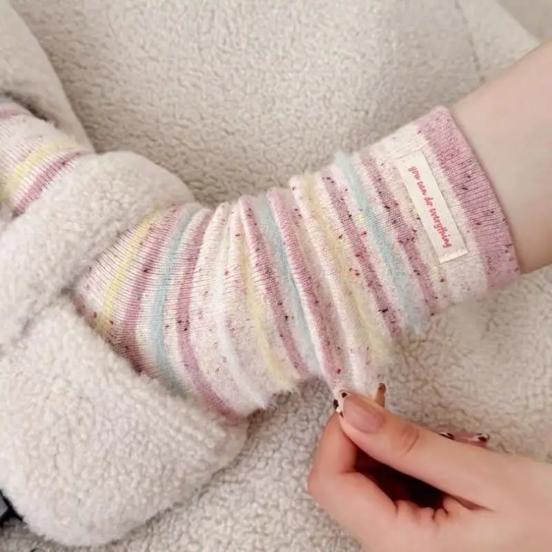 Soft Wool Socks for Women, Autumn and Winter Mid-Calf Cashmere Thick Warm Long Socks, Japanese Sweet Slouch Socks for Winter — feature 4