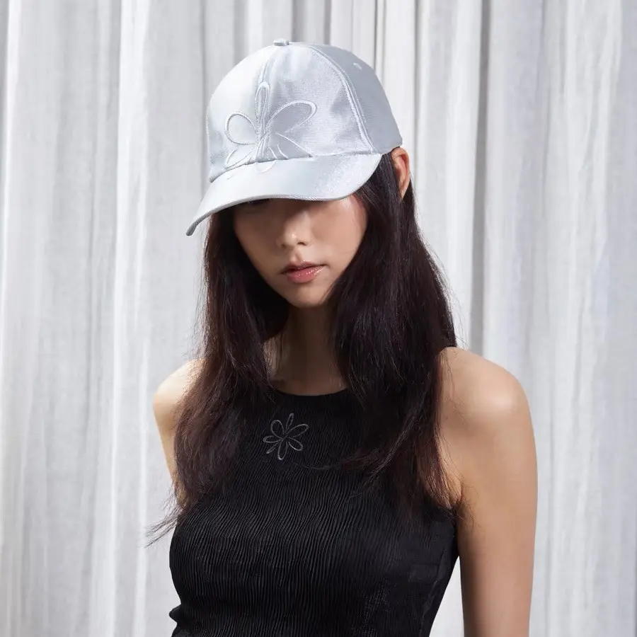 Silver Embroidered Duckbill Cap Sun Protection Korean Style - Image 5