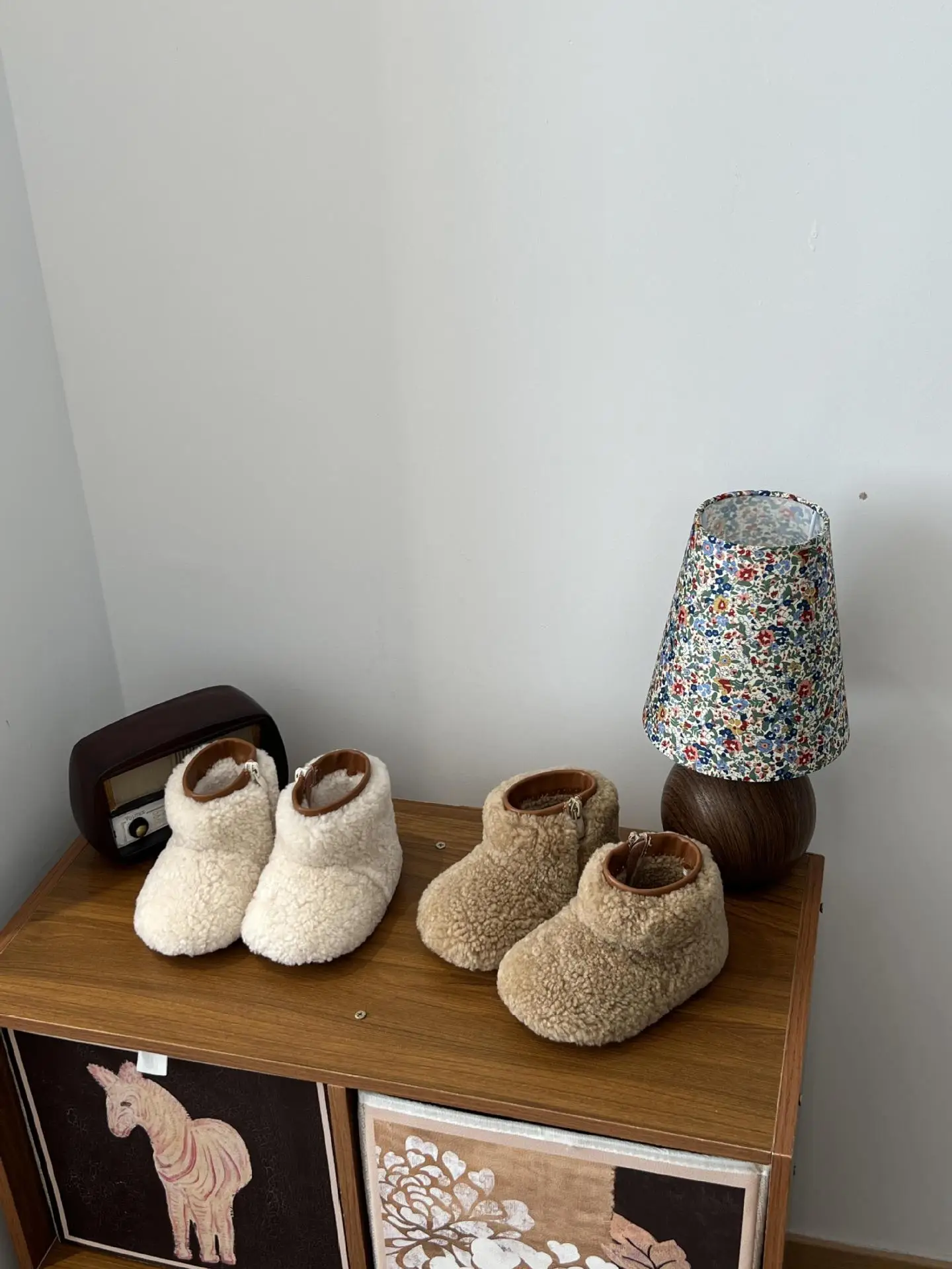 New Furry Soft Snow Boots for Girls Thickened Toddler Shoes — feature 1