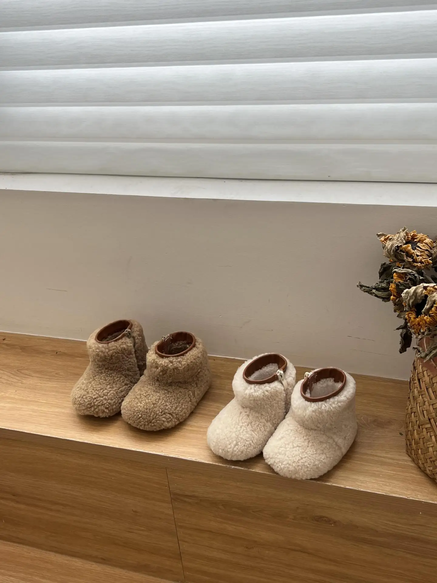 New Furry Soft Snow Boots for Girls Thickened Toddler Shoes — feature 3