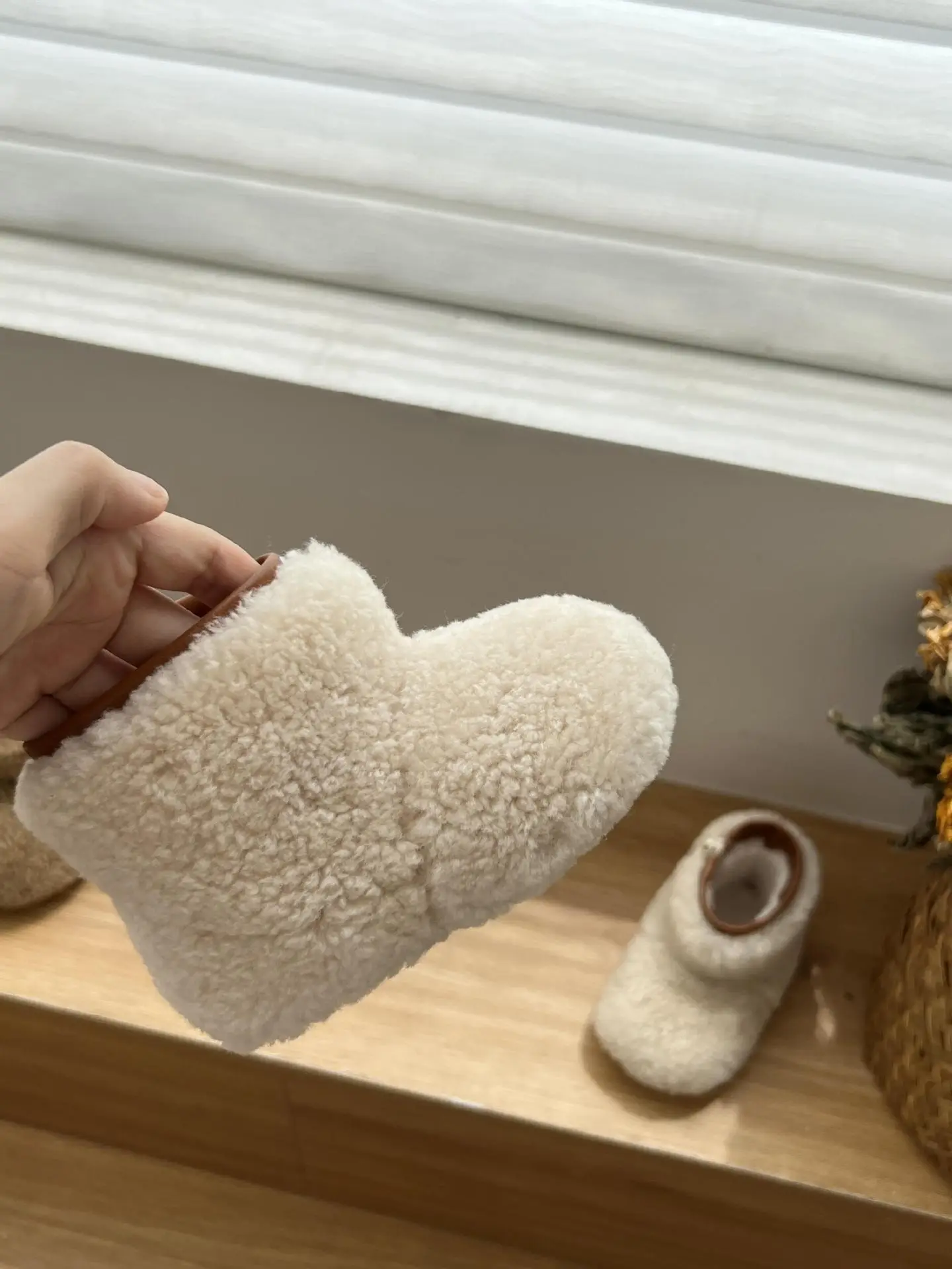 New Furry Soft Snow Boots for Girls Thickened Toddler Shoes — feature 7