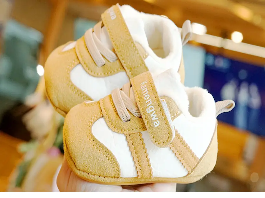 Baby Shoes White Black Fleece Lined Winter 0-1Y — feature 8