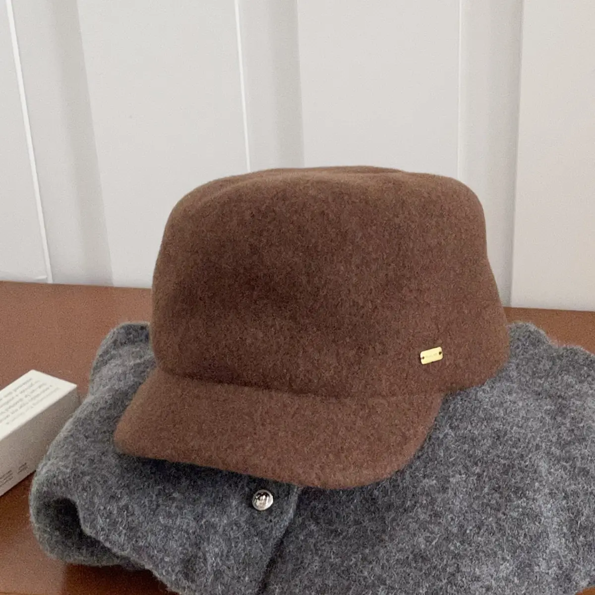 Women Wool Equestrian Hat Brown Black Winter Flat Top - Image 4