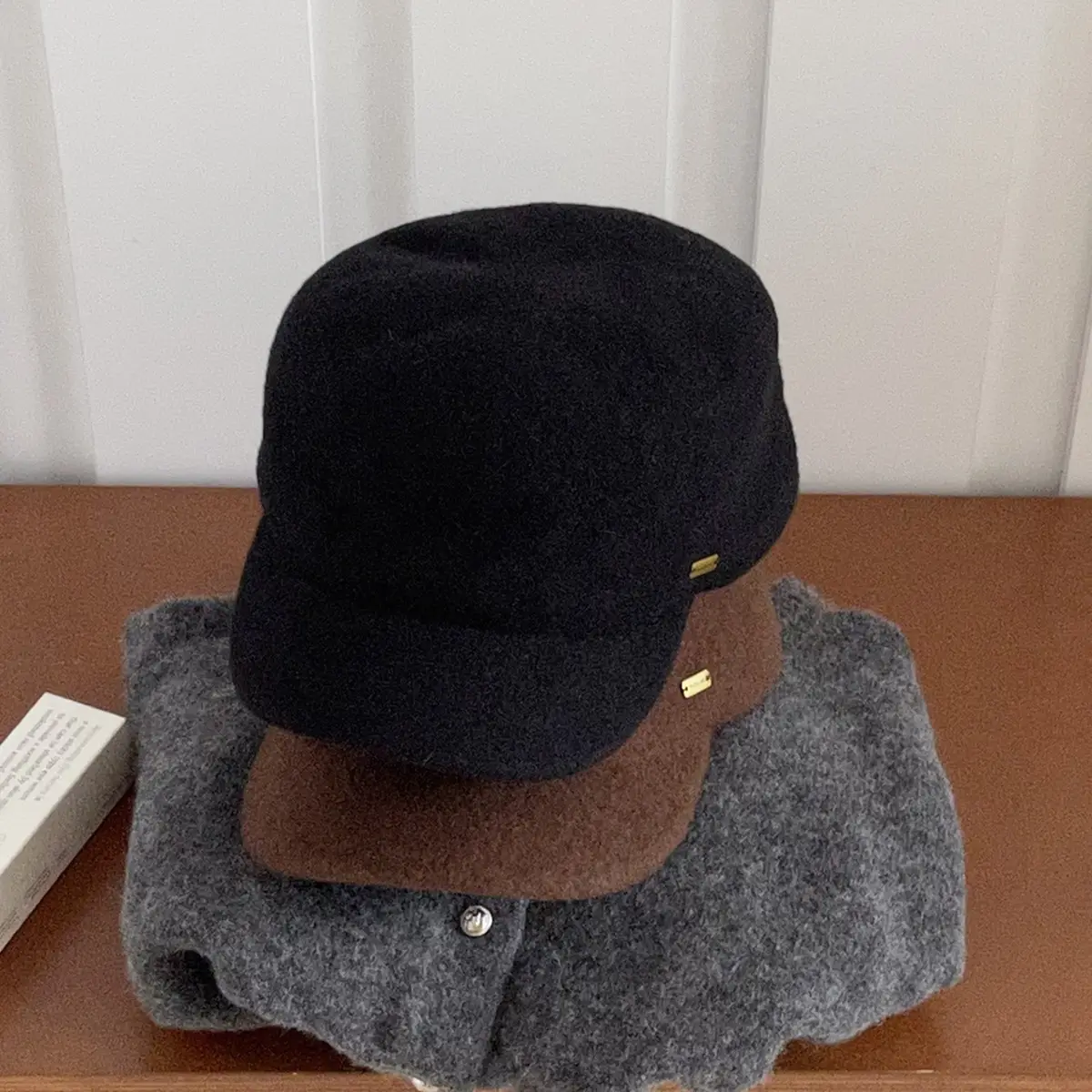 Women Wool Equestrian Hat Brown Black Winter Flat Top - Image 5