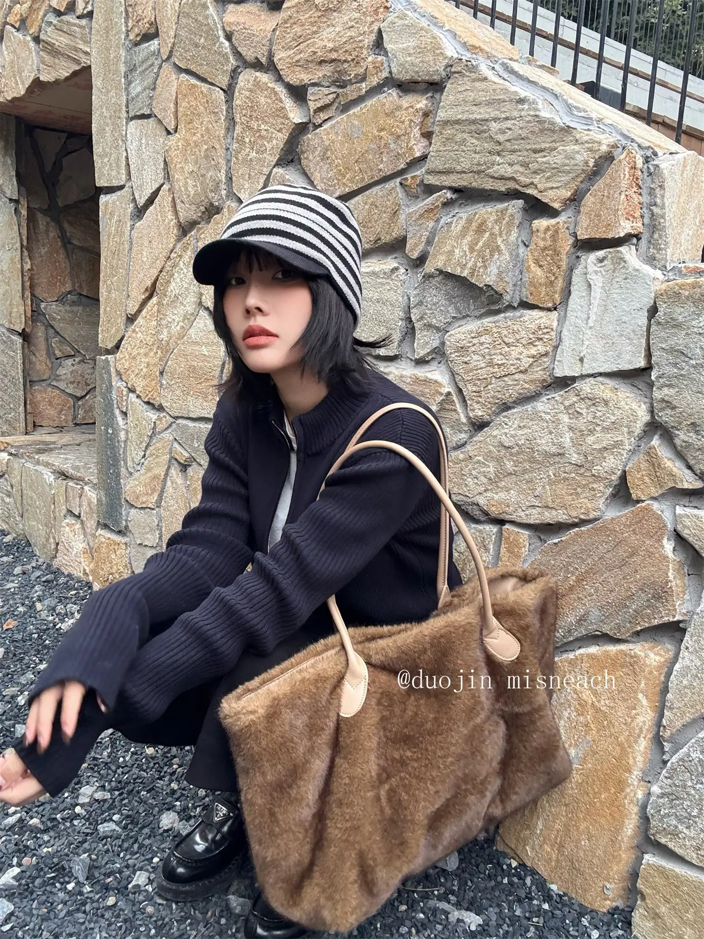 Striped Knit Baseball Cap for Women Retro Style — feature 5