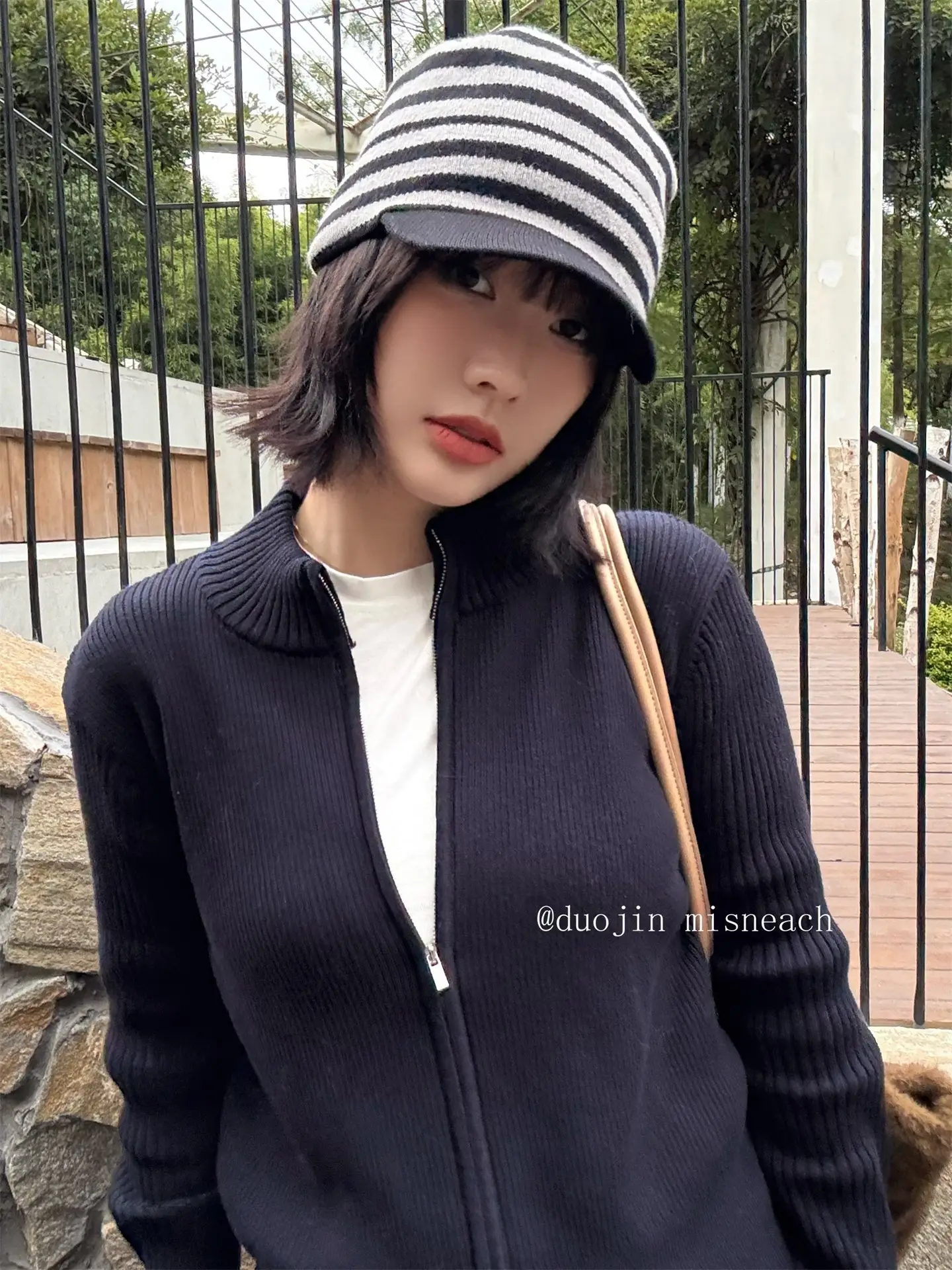 Striped Knit Baseball Cap for Women Retro Style — feature 7