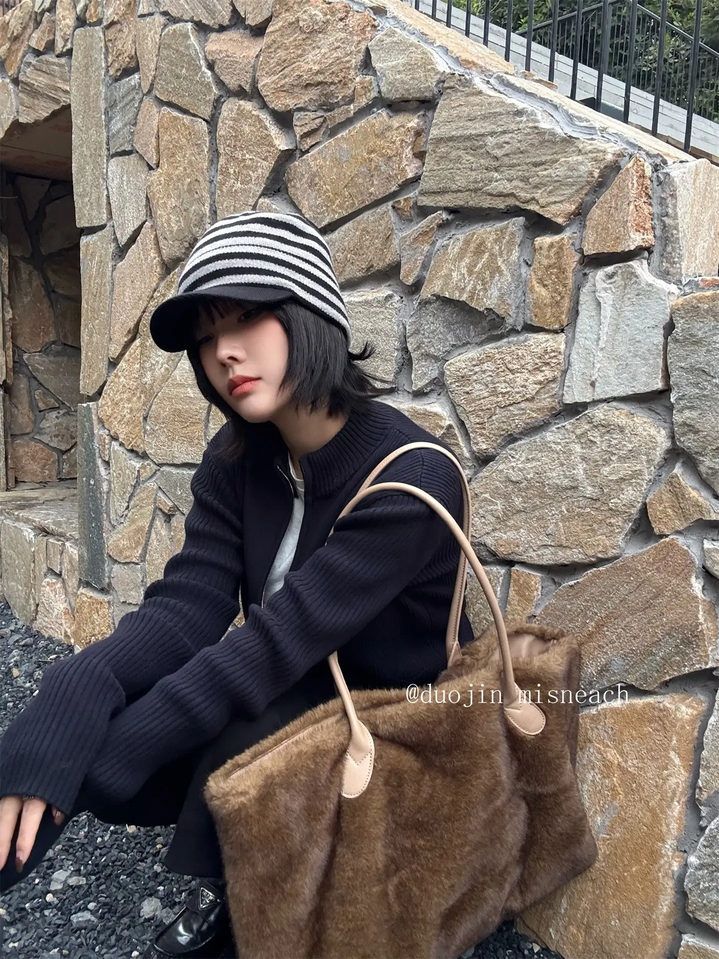 Striped Knit Baseball Cap for Women Retro Style — feature 9
