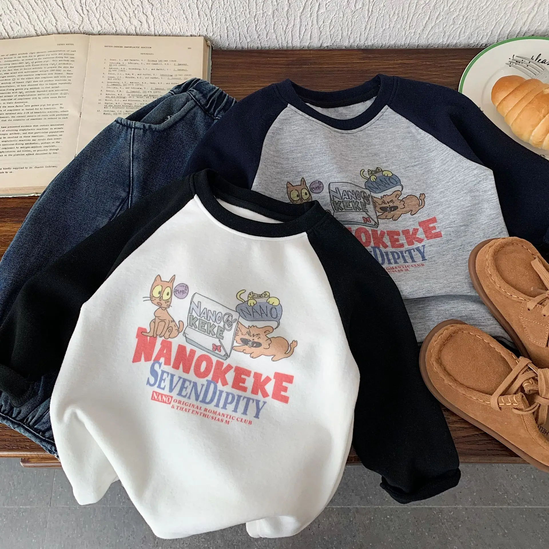 Nano Cake Long Sleeve T-Shirt for Boys Girls Winter Casual — feature 3