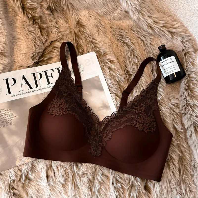Live Broadcast Popular Liquid Foundation Nude Seamless Lace Bra for Women Jelly Soft Support No Rims Super Soft Thin Bra