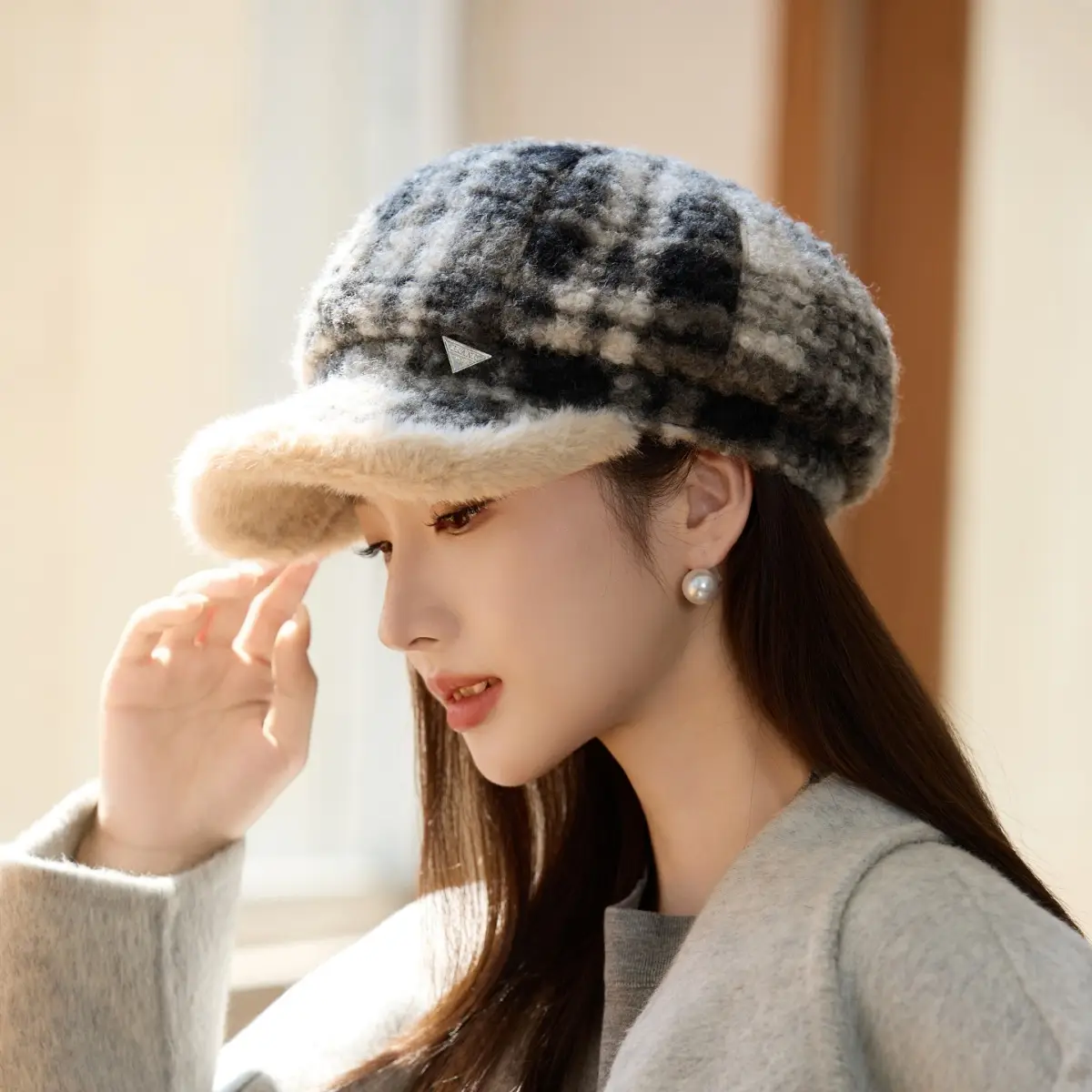 Women Plush Plaid Duck Cap Autumn Winter Sun Hat - Image 7