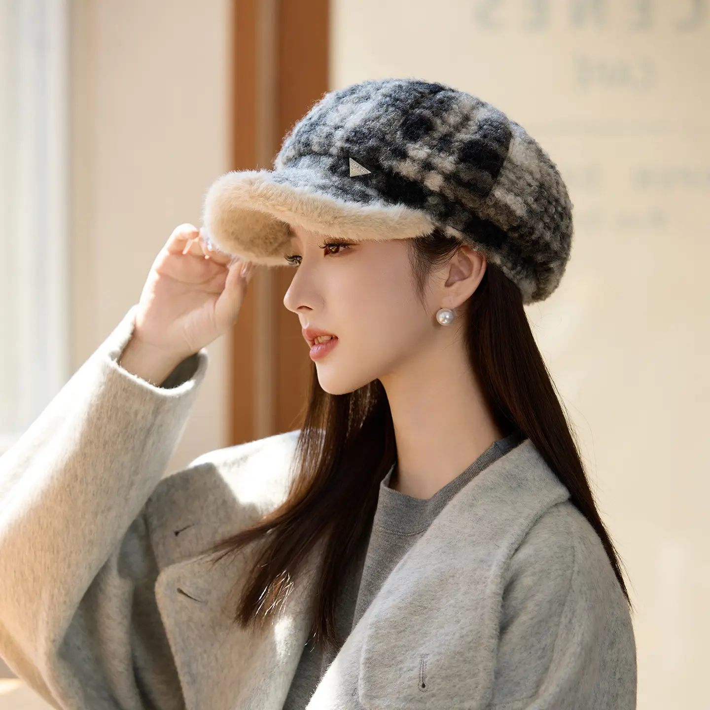 Women Plush Plaid Duck Cap Autumn Winter Sun Hat — feature 11