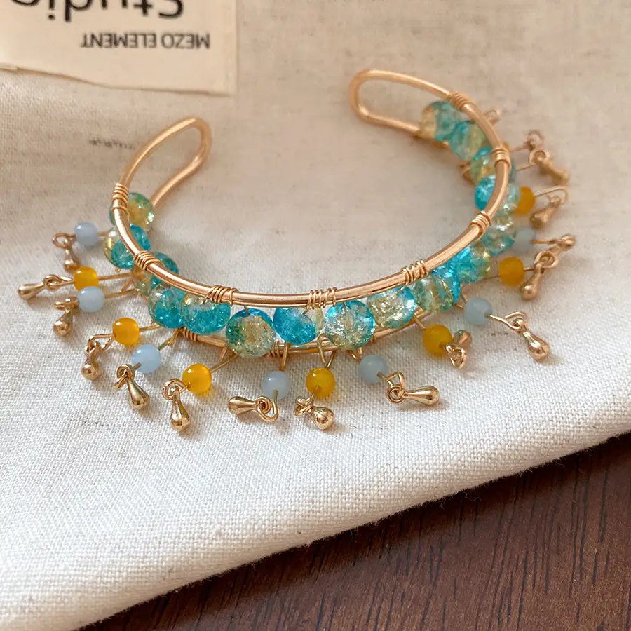 Autumn and Winter Retro Acrylic Irregular Bracelet New Simple Commuter Fashion Bracelet Niche High-End Hand Jewelry for Women — feature 12