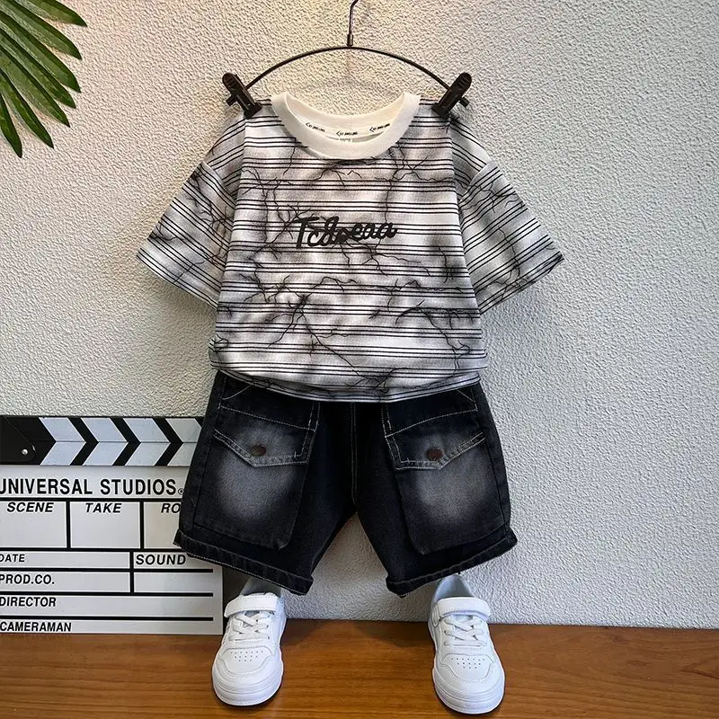 Cool Fashion Boys Blue Striped Shorts Set — feature 2