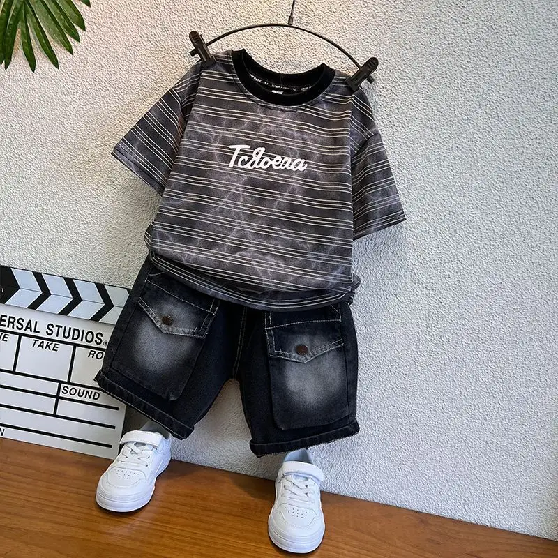 Cool Fashion Boys Blue Striped Shorts Set — feature 3