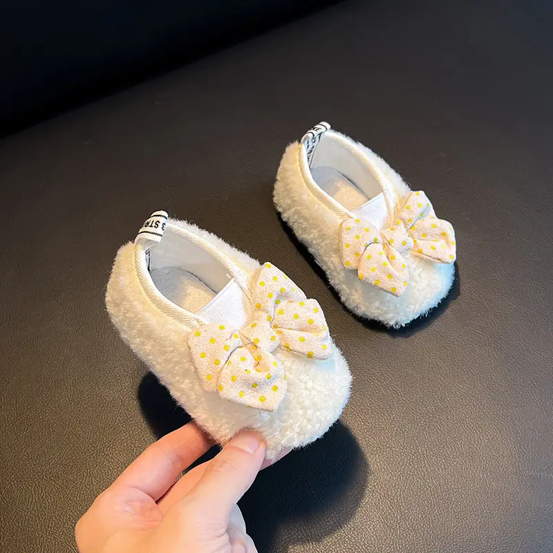 Baby Girl's Lamb Fur Bow Shoes Fleece Lined Soft Sole — feature 1