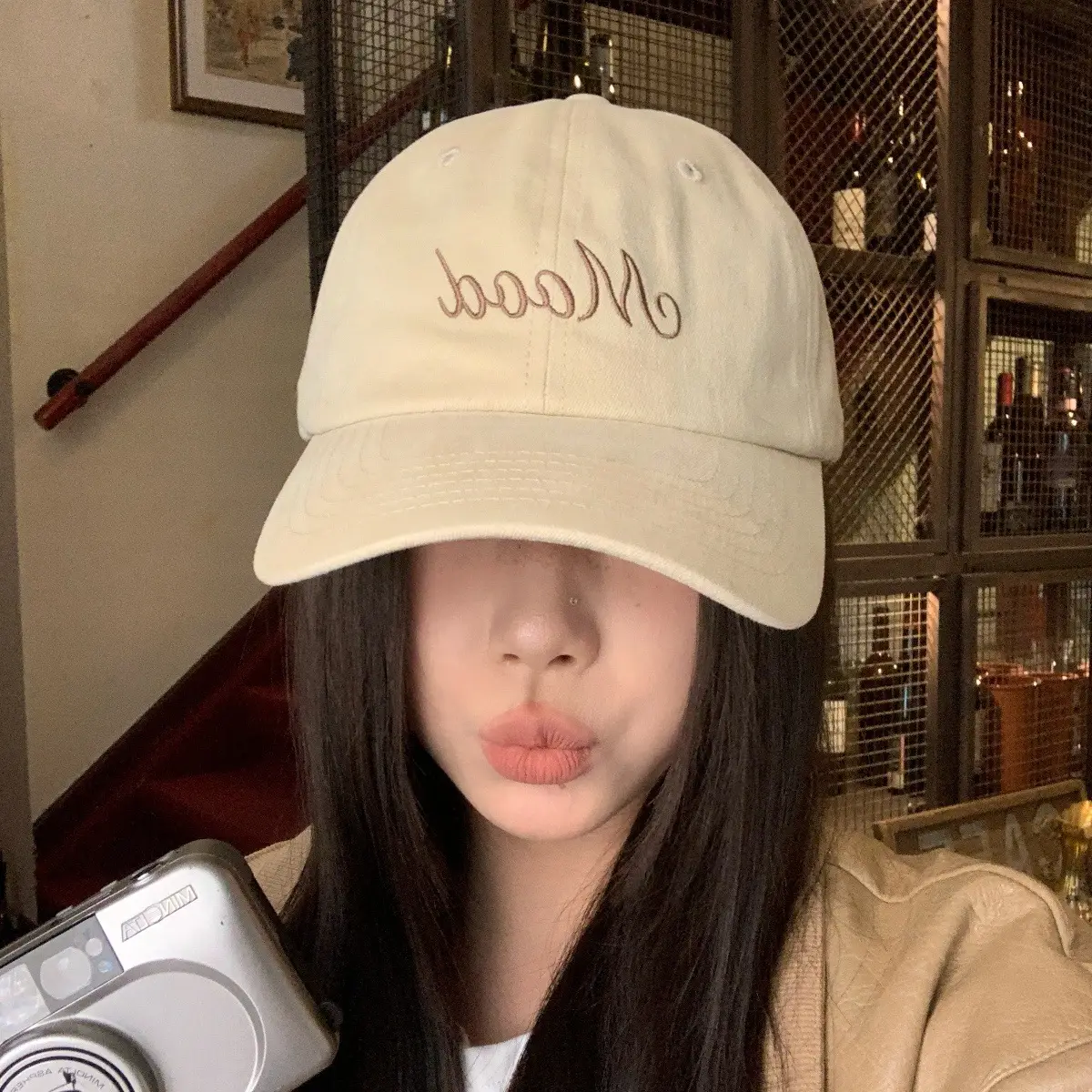 Green Embroidered Baseball Cap for Women - Image 10