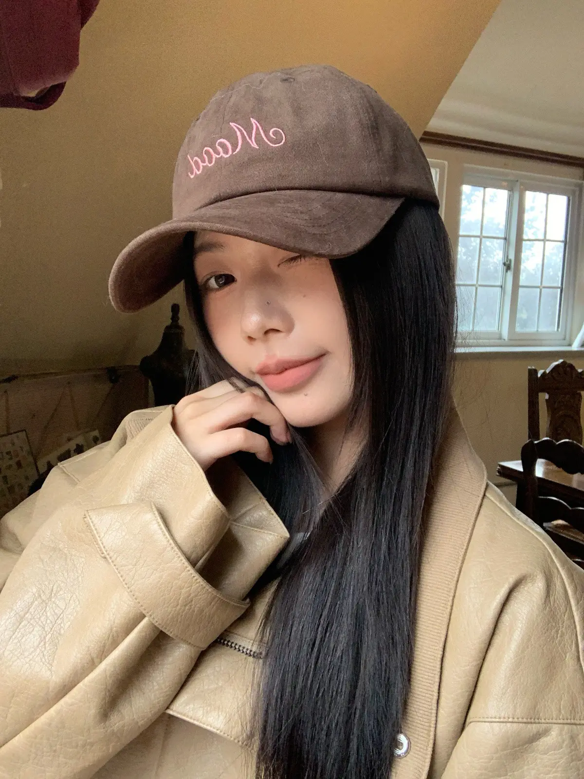 Green Embroidered Baseball Cap for Women — feature 9