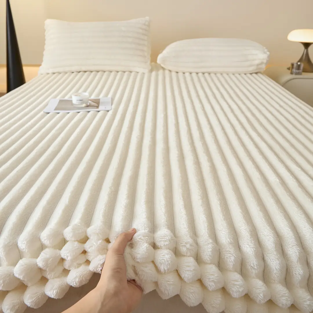 Autumn and Winter Striped Rabbit Plush Solid Color Fitted Sheet with Fleece Thickened Mattress Protector Cover