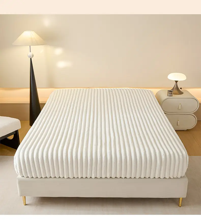 Autumn and Winter Striped Rabbit Plush Solid Color Fitted Sheet with Fleece Thickened Mattress Protector Cover — feature 11