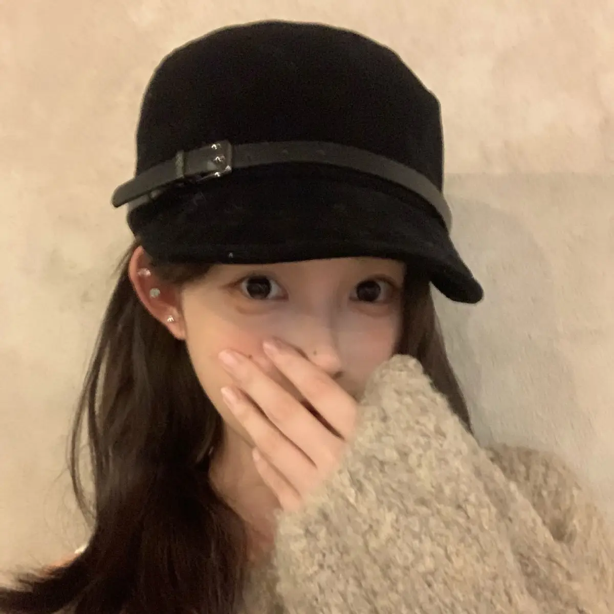 Women Suede Flat Cap with Leather Buckle Autumn Winter - Image 4